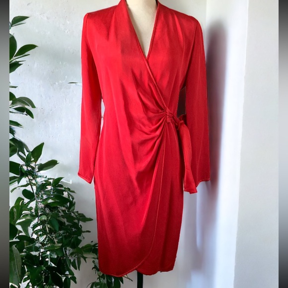 Vintage Tom & Linda Platt For Saks 5th Avenue Tootsies Red Wrap Dress Size Small - Picture 12 of 13